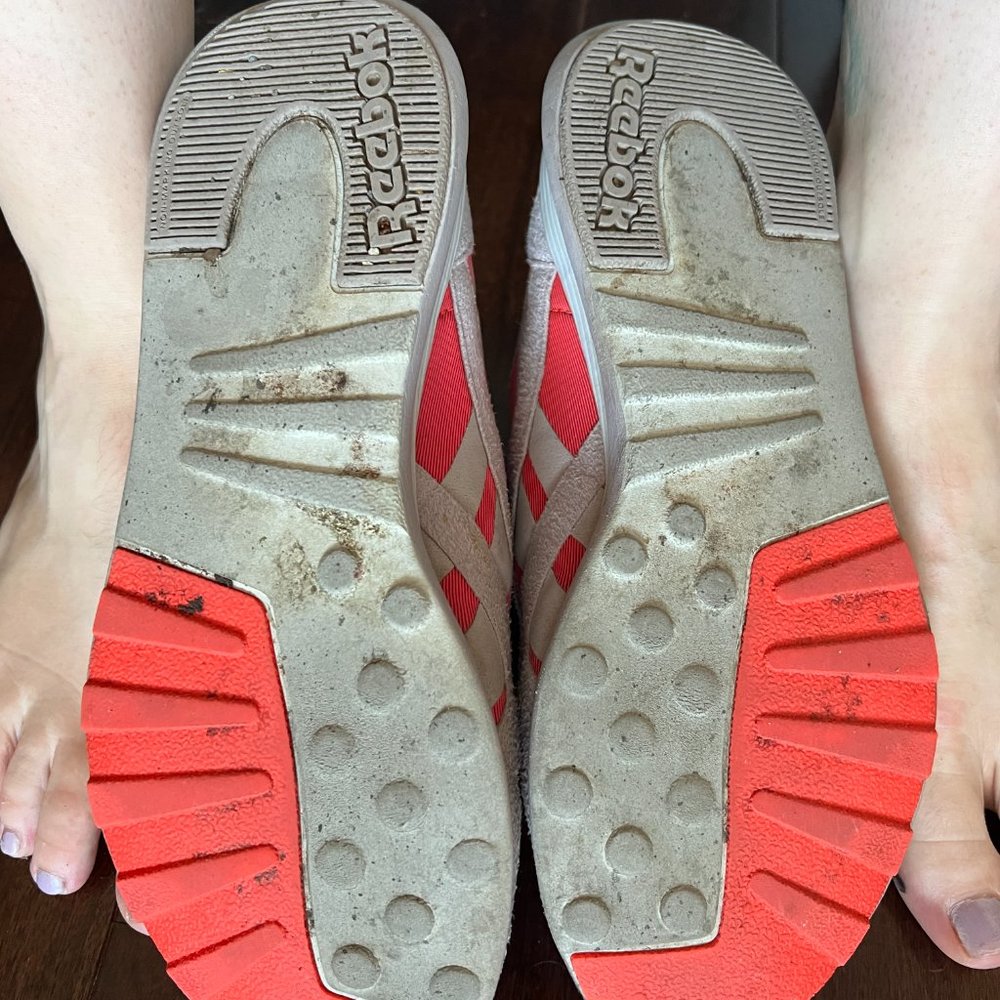 Pink / Orange Reebok Sneakers - Picture 5 of 11